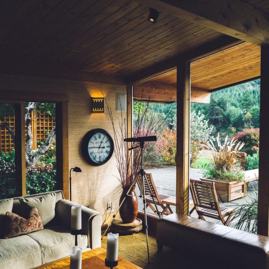 Rincón de living con objetos de Guavirá Casa